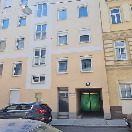 Quiet & Stylish Apartment In Vienna For 4 Guests Zewnętrze zdjęcie